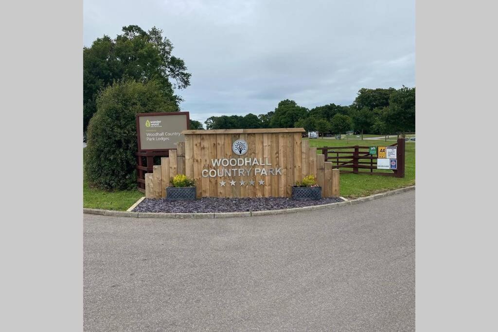 Casa Di Lusso Luxury Lodge Woodhall Spa Buitenkant foto