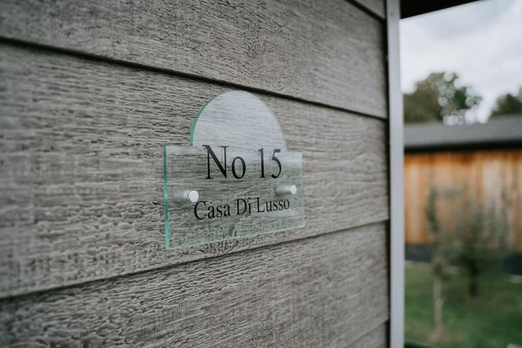 Casa Di Lusso Luxury Lodge Woodhall Spa Buitenkant foto